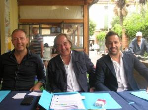 GIULIANOVA - IN TRE LASCIANO LA CONSULTA COMMERCIO COMUNALE